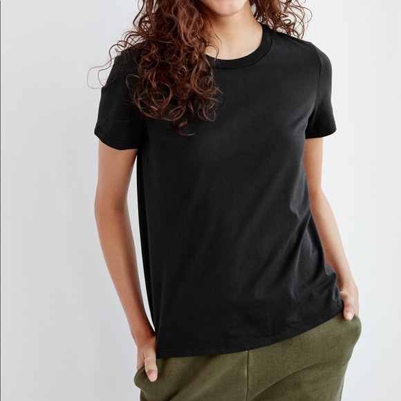 TNA GD Black Crewneck Mainland Basic T-shirt - Picture 1 of 5